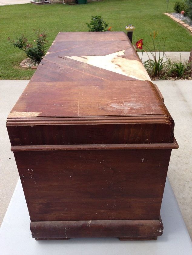1940 lane cedar chest waterfall style, Here s the side view