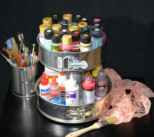 30 creative ways to repurpose baking pans, Use them to store your craft supplies