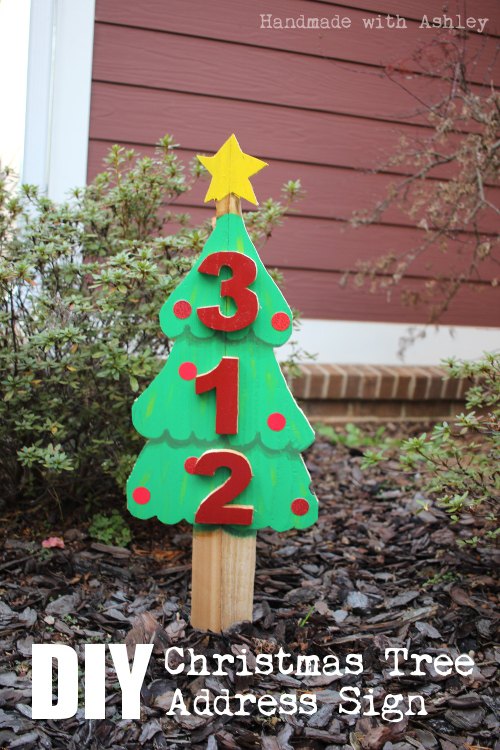 30 address signs that ll make your neighbors stop in admiration, Make a scrap wood Christmas tree