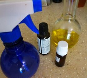 natural mosquito spray with citronella essential oil