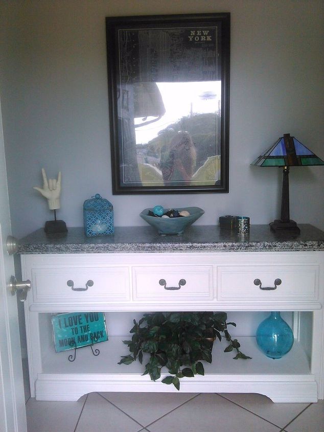 s beautify your entryway without breaking the bank, Paint A Faux Granite Entryway Table
