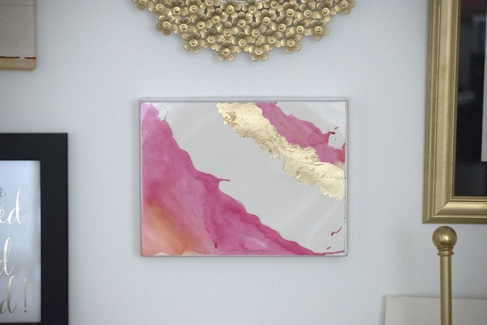 31 creative ways to fill empty wall space, Pair watercolor with gold leaf