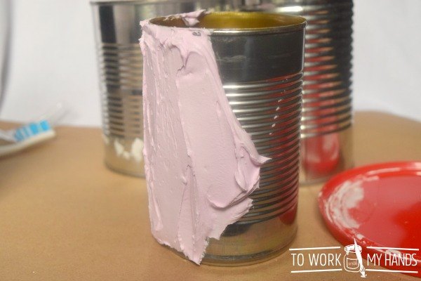 como fazer potes baratos com latas recicladas