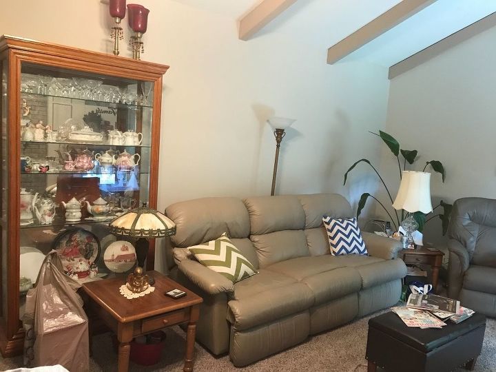 q how can i arrange the furniture in my unusual livingroom