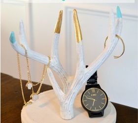 s 30 jewelry organizing ideas that are better than a jewelry box, This chic antler piece