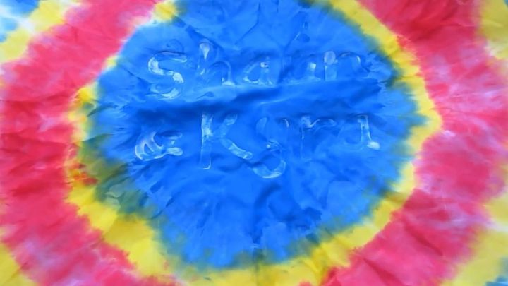personalized tie dye pillow cases with acrylic paint