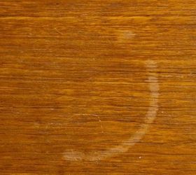 How to Remove Water Stains From Wood