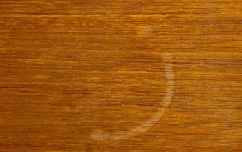 How to Remove Water Stains From Wood