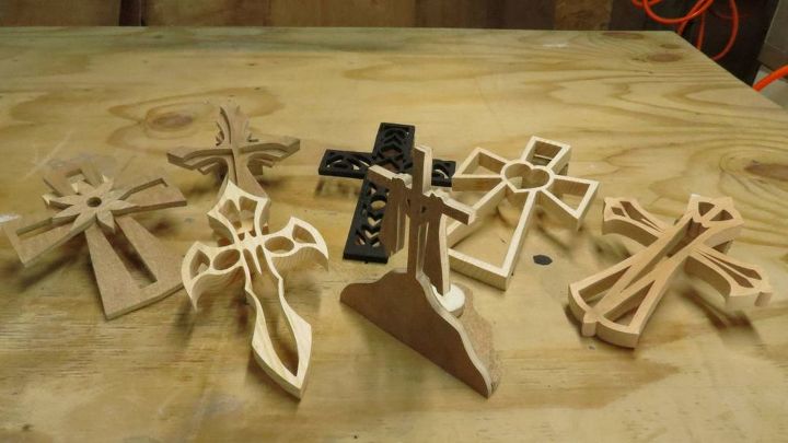 7 increbles cruces de madera