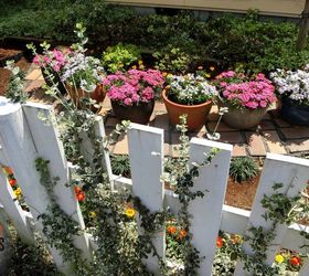 10 charming ways to add instant curb appeal for any season