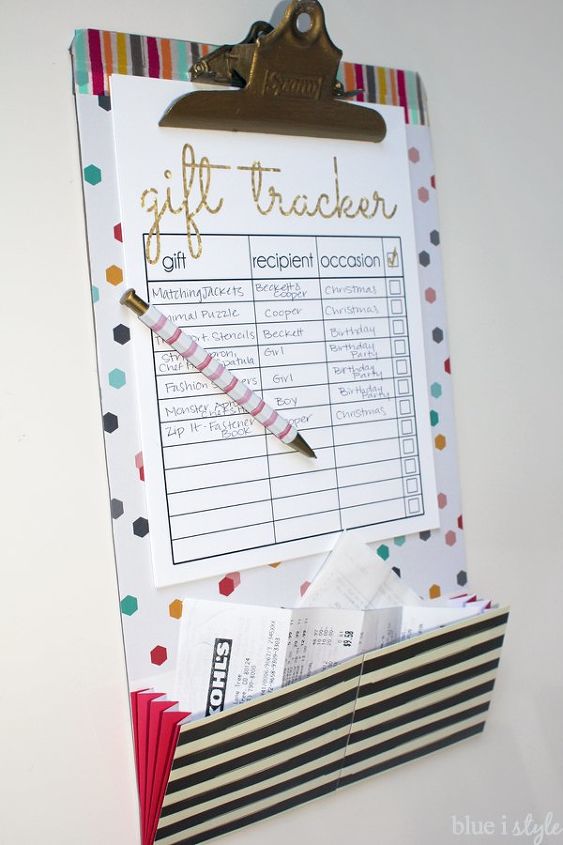 s 30 brilliant things you can make from cheap thrift store finds, Simple clipboard to the perfect present