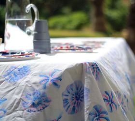 s 30 adorable diy ideas for july 4th, Add Sharpie alcohol fireworks to your table