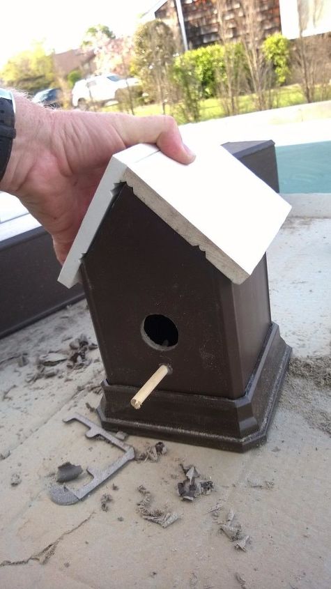 easy diy fence post birdhouse