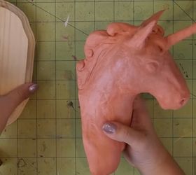 how to make unicorn bust with cd mosaic