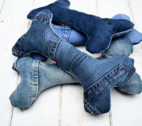30 ways to use old jeans for brilliant craft ideas, Stitch Dog Toys With Your Jeans