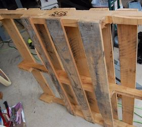floating bedside tables made from old pallets