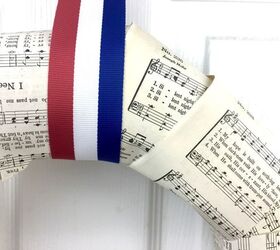 patriotic wreath tutorial using hymnal pages