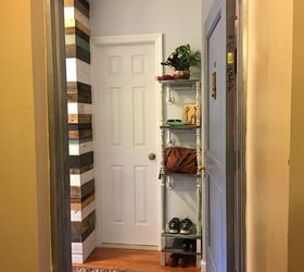 30 amazing ways to organize your shoes, Add your shoes to an entryway unit