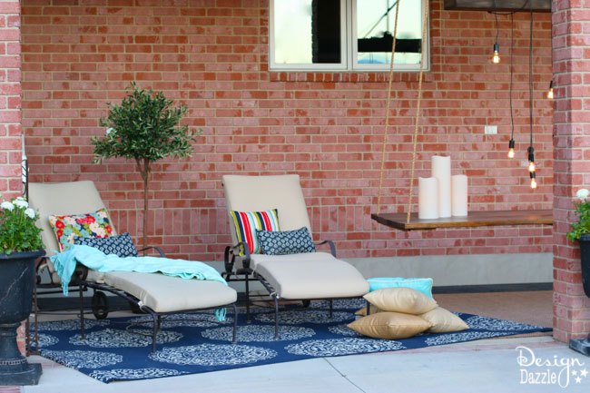 30 ideias para melhorar o seu jardim, Decora o de p tio ao ar livre completa com mesa suspensa