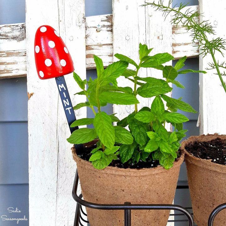 s 15 lovely repurposed items perfect for your garden, Take A Shoe Stretcher And Make It A Marker