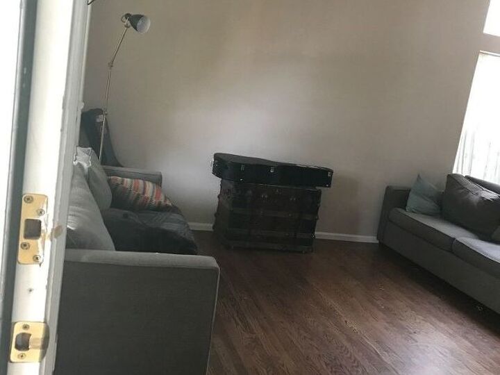q help with room layout