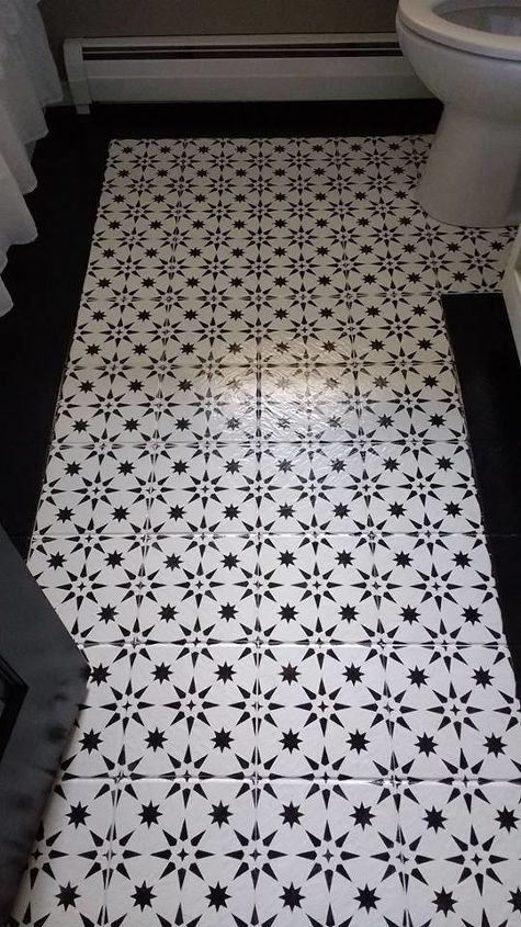 i painted and stenciled my ceramic tile