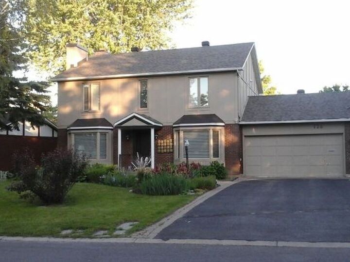 q looking for help in choosing exterior paint color for our place