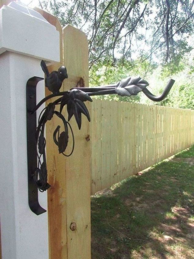 fence post plant hanger