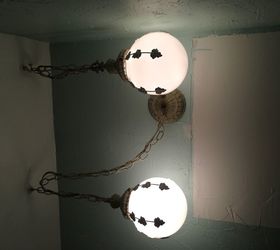 q how to salvage or loose a 1974 bathroom light