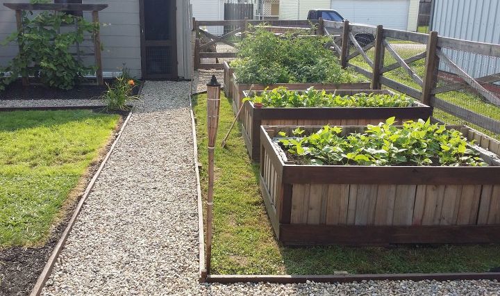 31 creative garden features perfect for summer, Make some nice raised garden beds