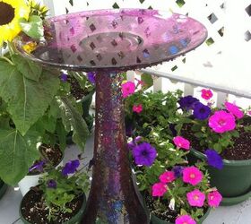 30 brilliant things you can make from cheap thrift store finds, Plate and vase to fancy bird bath