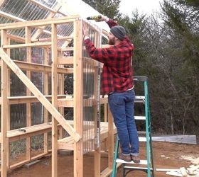 how to build a greenhouse