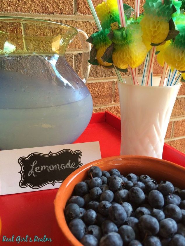 31 clever ideas to reuse muffin pans and cupcake liners, Make Tasty Lemonade Ice Cubes
