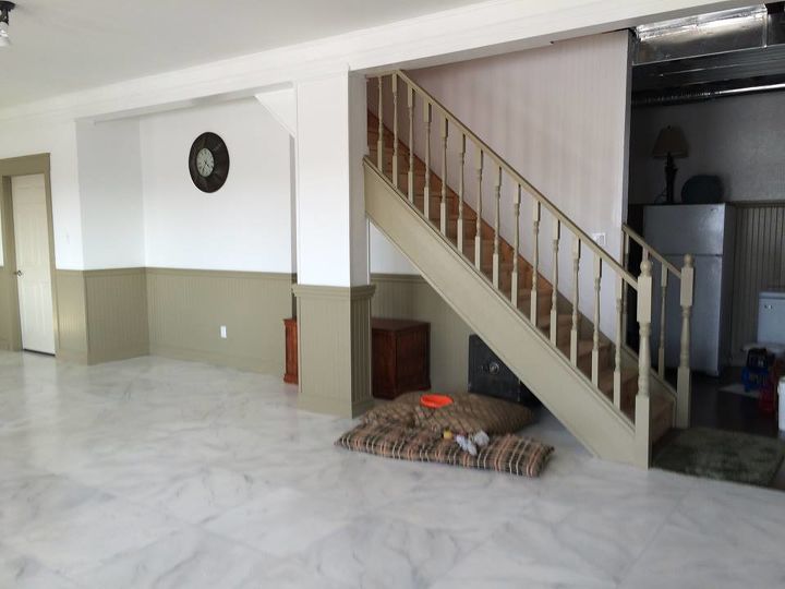 s 15 fabulous ways to pretty up your flooring for less, Paint Marbling On Your Floors