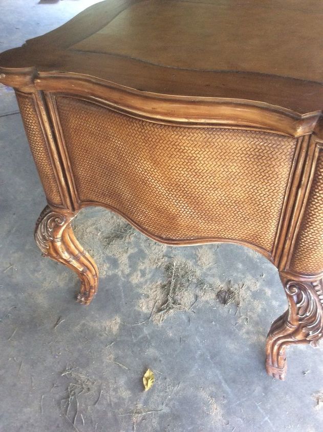 q can it be chalk painted and will it hold up