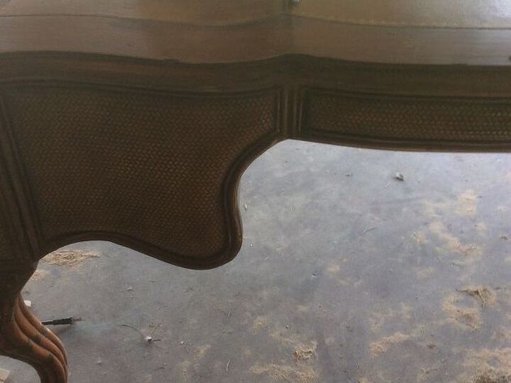 q can it be chalk painted and will it hold up