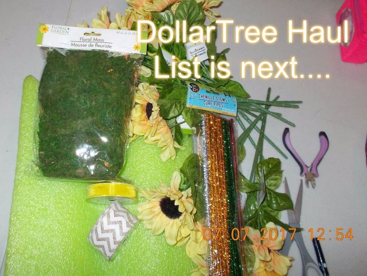 pineapple wreath under 15 with dollar tree products diy summe