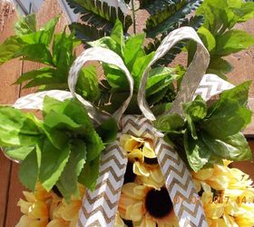pineapple wreath under 15 with dollar tree products diy summe