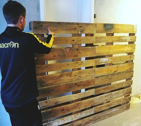 pallet headboard with lights