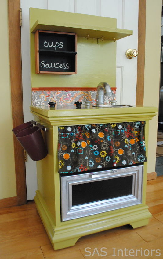 s 17 parents who deserve a standing ovation today, Or This Repurposed Kitchenette