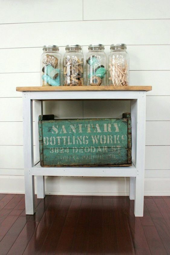 s add a hint of farmhouse style in your home with these ideas, This Accent Table