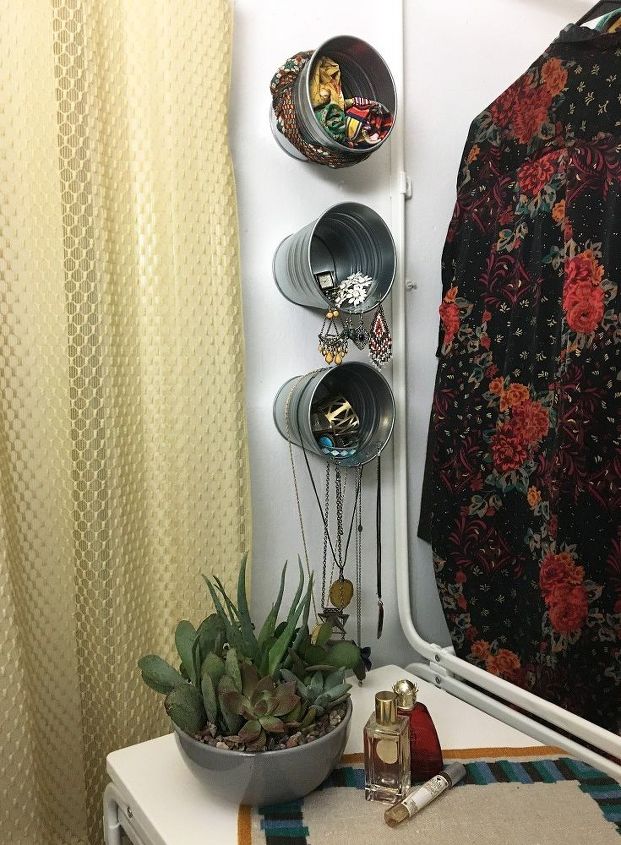 31 brilliant ways to repurpose everyday items into perfect organizers, Hang Buckets On The Wall