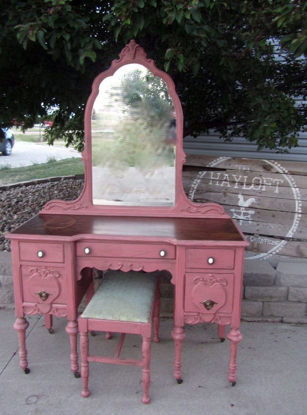s 15 gorgeous vanities worthy of royalty that s you, Paint Your Vanity Pretty And Pink