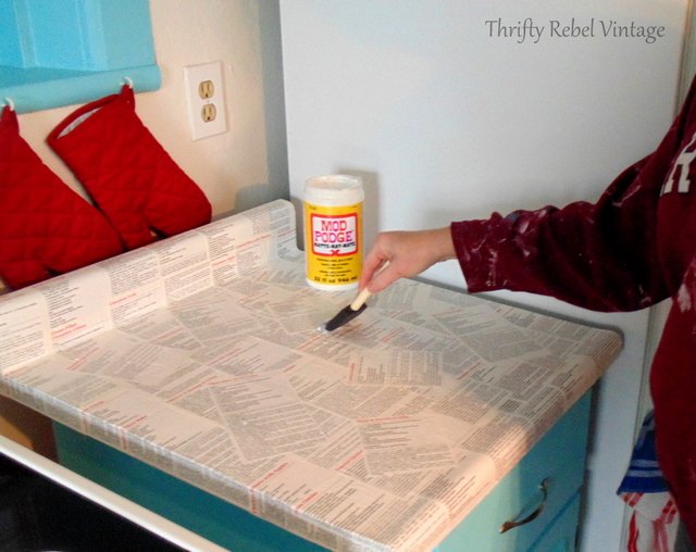 diy decoupaged kitchen counter recipe