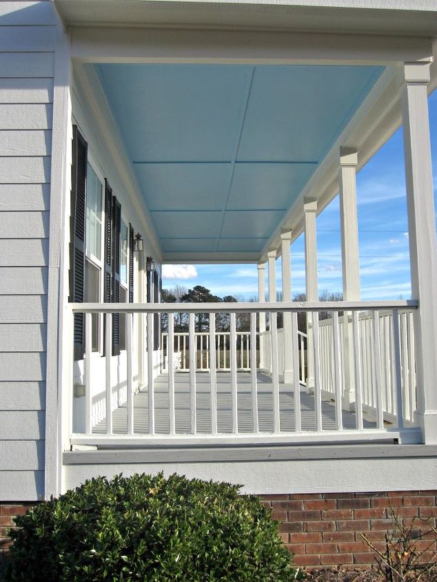 29 maneiras de dar um toque de azul em sua casa, Nosso novo telhado de varanda Haint Blue