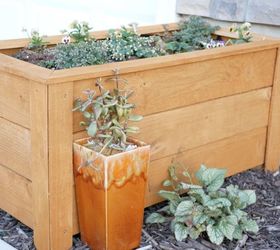 $23 DIY Cedar Planter Box