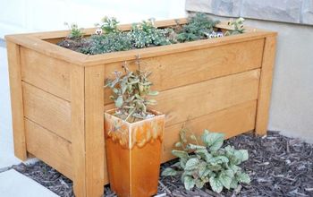 $23 DIY Cedar Planter Box