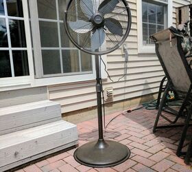 stay cool outdoors with the newair outdoor misting fan