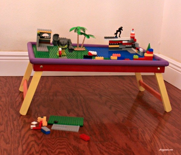 10 projetos doces que todos os pais podem fazer por seus filhos sem doces, Como fazer uma mesa LEGO facilmente