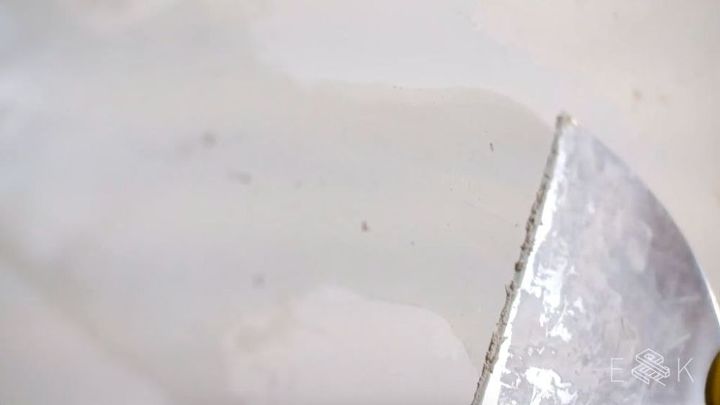 how to patch large drywall holes